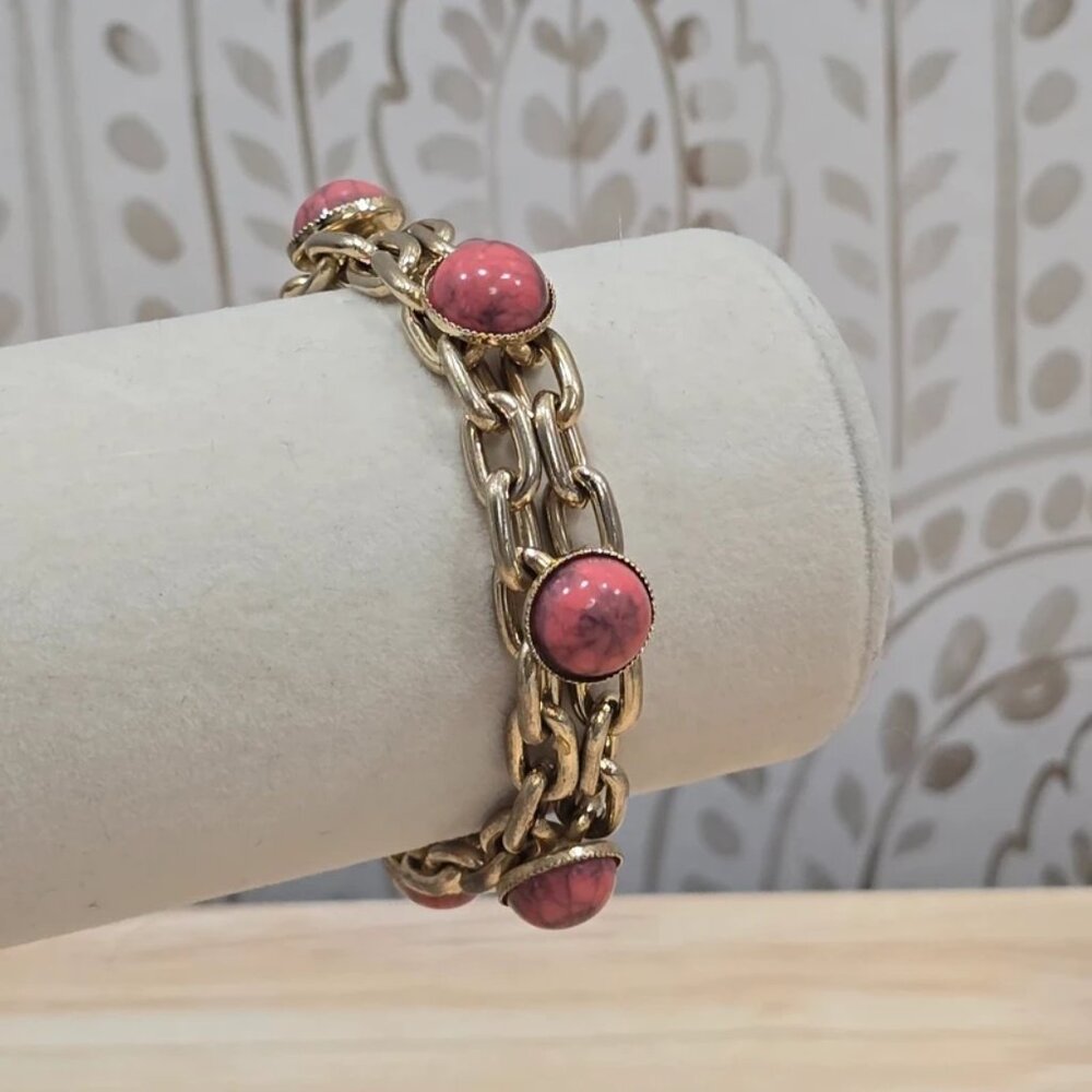 Vintage Gold Finish Chunky Metal Link Chain Bracelet Art Deco Pink Cabochon